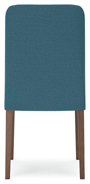 Lyncott Extension Dining Table and 6 Chairs