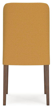 Lyncott Extension Dining Table and 4 Chairs