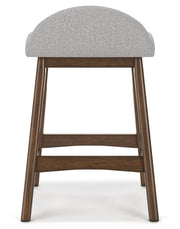 Lyncott Counter Height Dining Table and 4 Barstools
