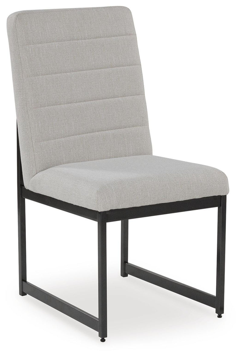 Tomtyn Extension Dining Table and 6 Chairs