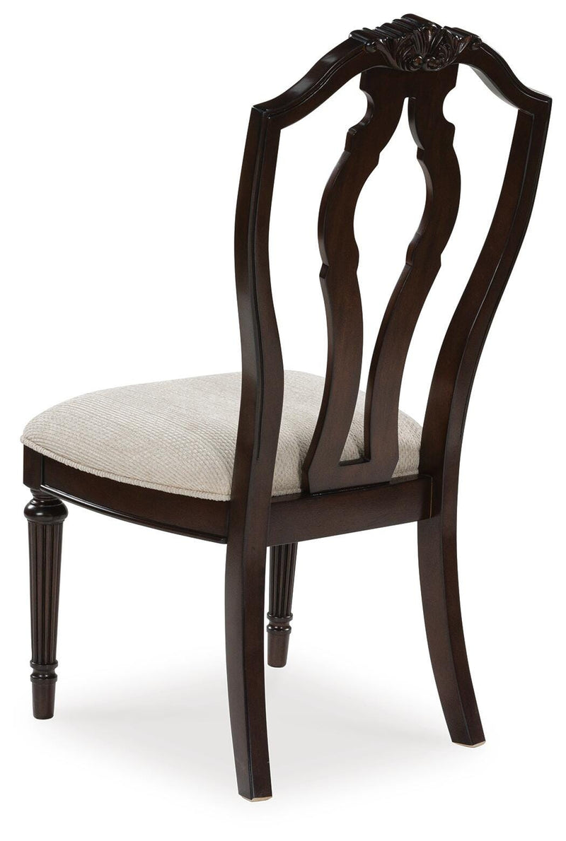Lavinton Extension Dining Table and 4 Chairs