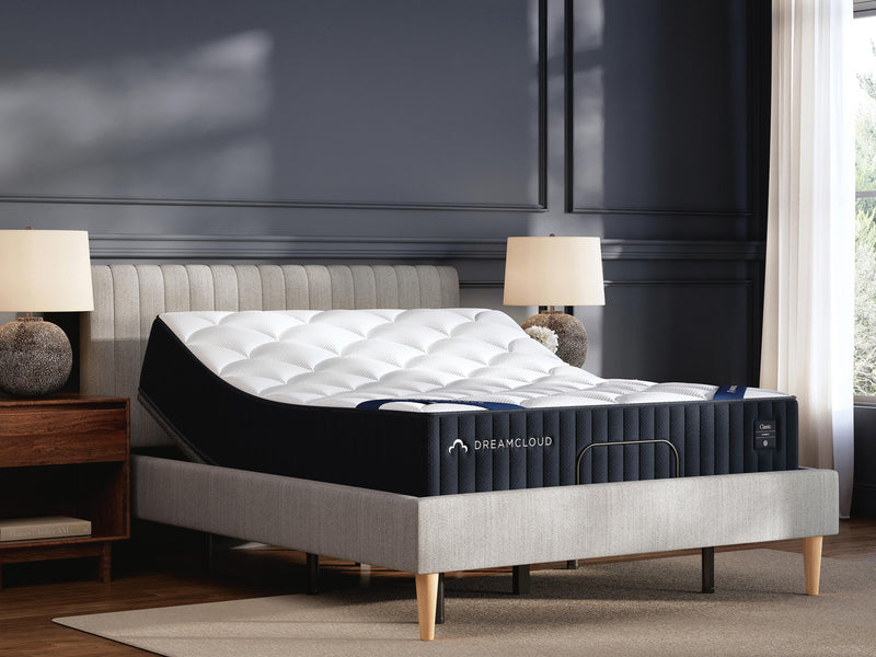 DreamCloud Classic Hybrid King Mattress