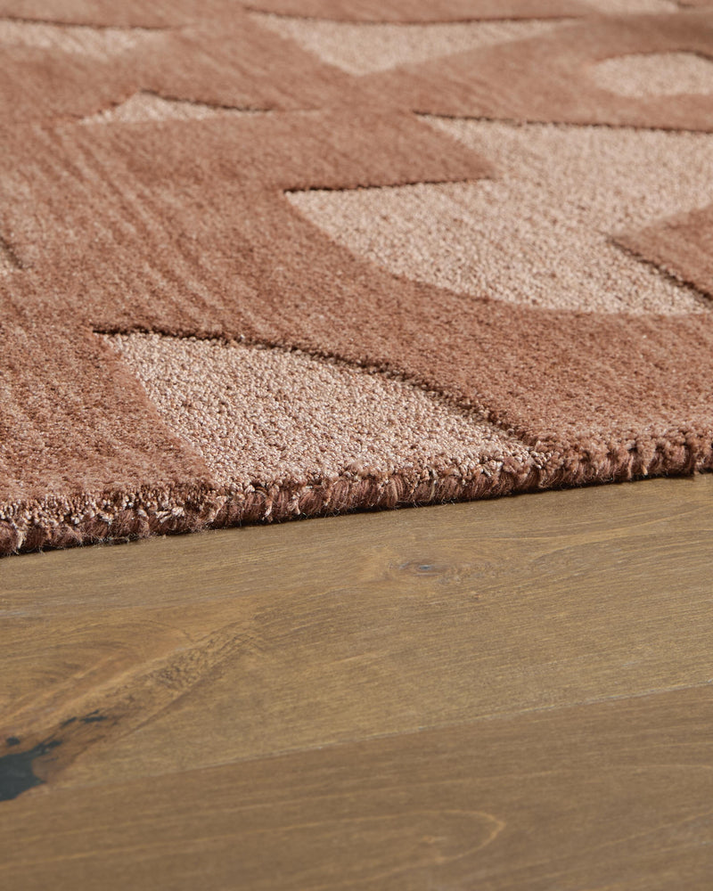 Perrenton 5' x 7' Rug