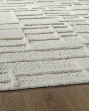 Empriss 7'8" x 10' Area Rug