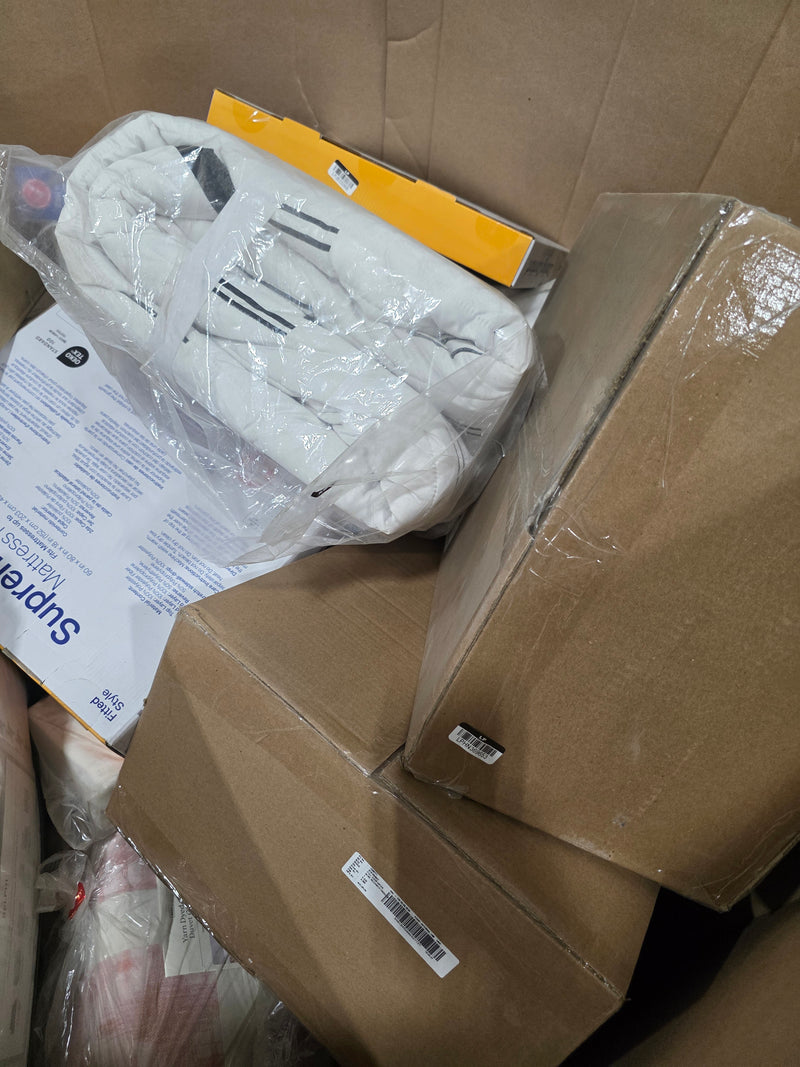 Manifested T@rget Bedding Pallet PTBJ92144