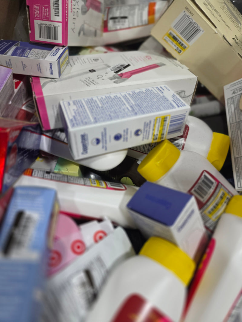 (3454) Manifested $2.07 PER ITEM COST Target Pallet of Hair Care, Skin Care, Makeup & More 1508 items